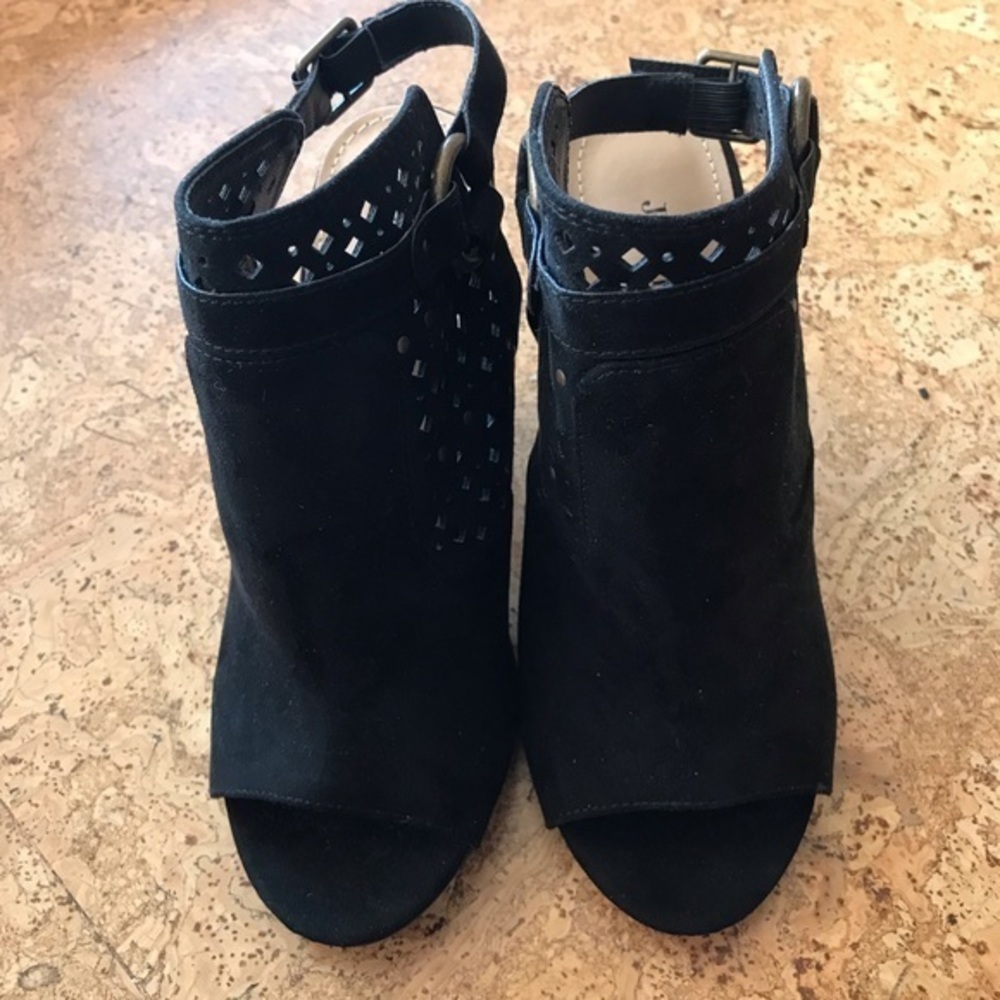 JUSTFAB Black RAELYNN WW Open Toe and Heel,  Square Heel Shoes-Size 7 NWOT - Picture 11 of 11